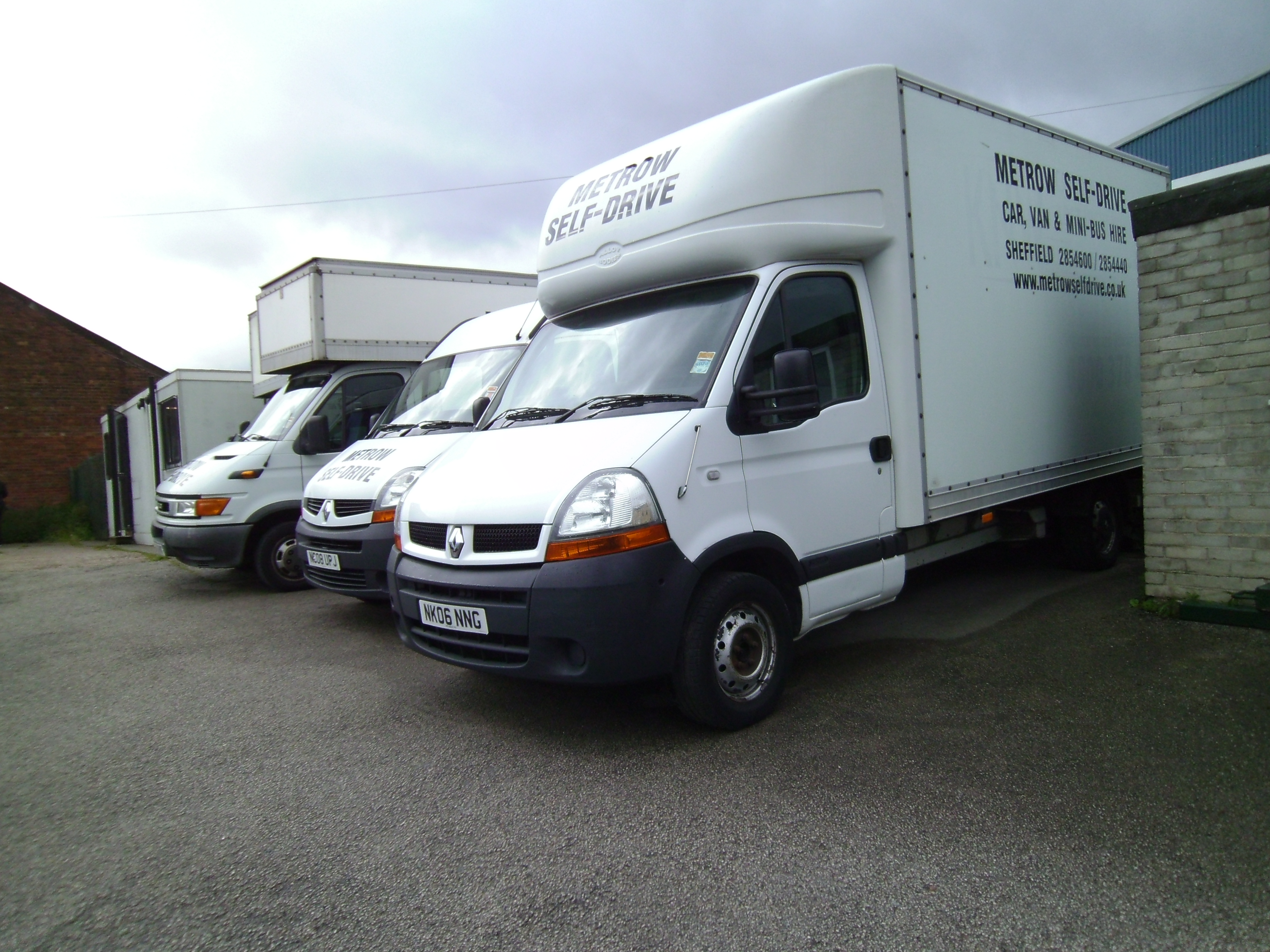 Metro Self Drives vans
